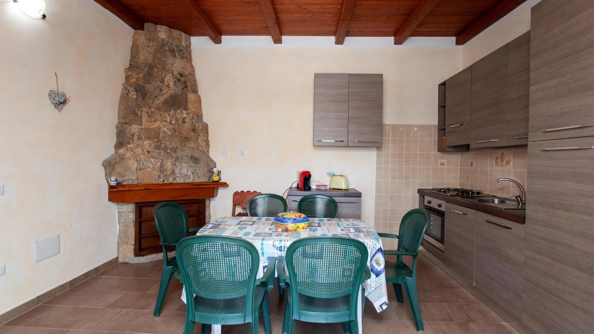 Appartamento Immerso Nel Verde San Teodoro  0*, San Teodoro (Sardinia)